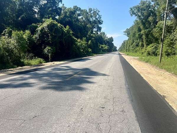 1 Acre of Residential Land for Sale in Old Town, Florida