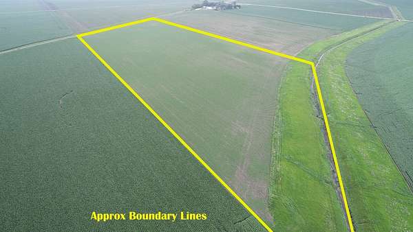 40 Acres of Recreational Land & Farm for Sale in Magor Township, Iowa