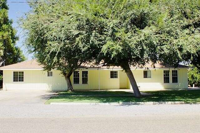 4.4 Acres of Residential Land with Home for Sale in Lindsay, California