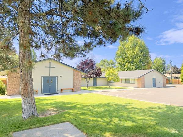 1.5 Acres of Improved Commercial Land for Sale in Meridian, Idaho