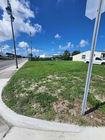 0.14 Acres of Residential Land for Sale in Riviera Beach, Florida
