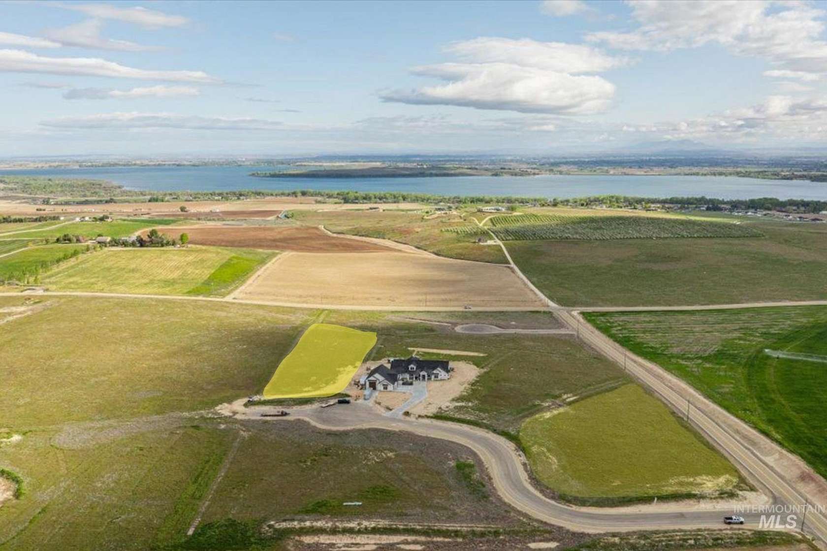 2 Acres of Residential Land with Home for Sale in Nampa, Idaho