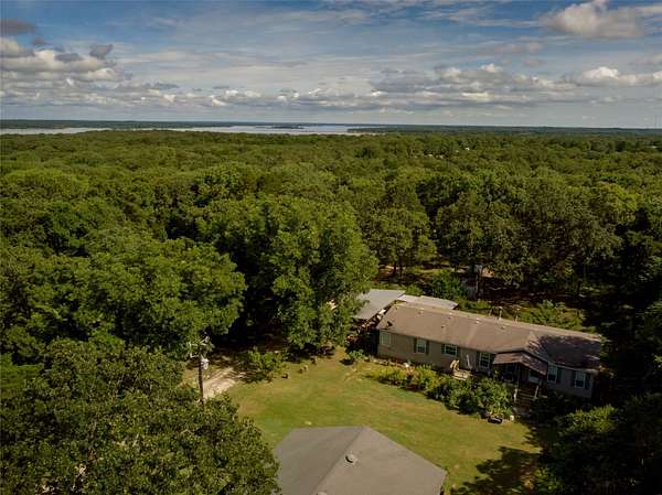 4.33 Acres of Land with Home for Sale in Gordonville, Texas