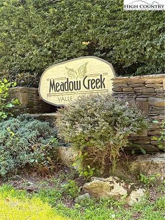 1 Acre of Land for Sale in Banner Elk, North Carolina