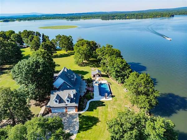 2 Acres of Residential Land with Home for Sale in Knoxville, Arkansas