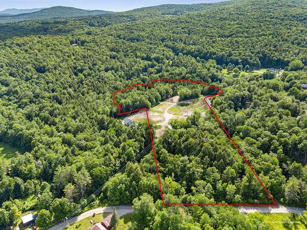 10.9 Acres of Land for Sale in Duxbury, Vermont