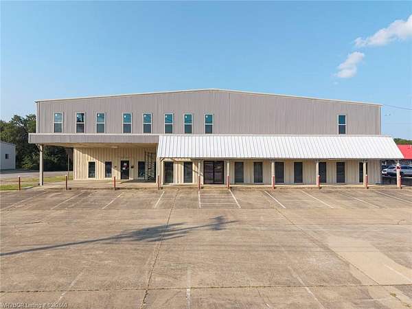 1.75 Acres of Improved Mixed-Use Land for Sale in Fort Smith, Arkansas