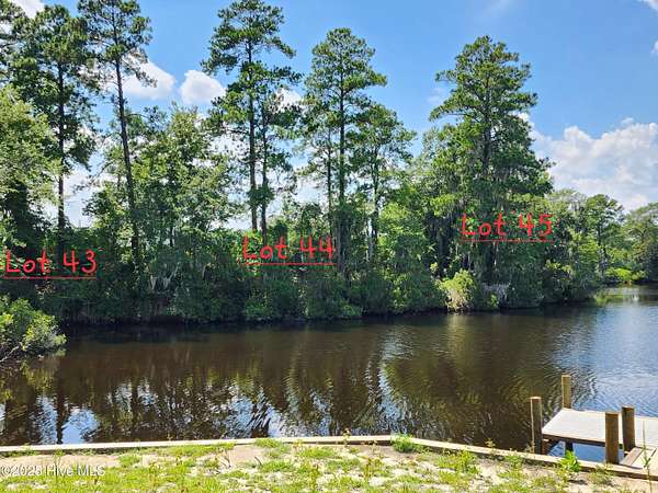 0.39 Acres of Residential Land for Sale in New Bern, North Carolina