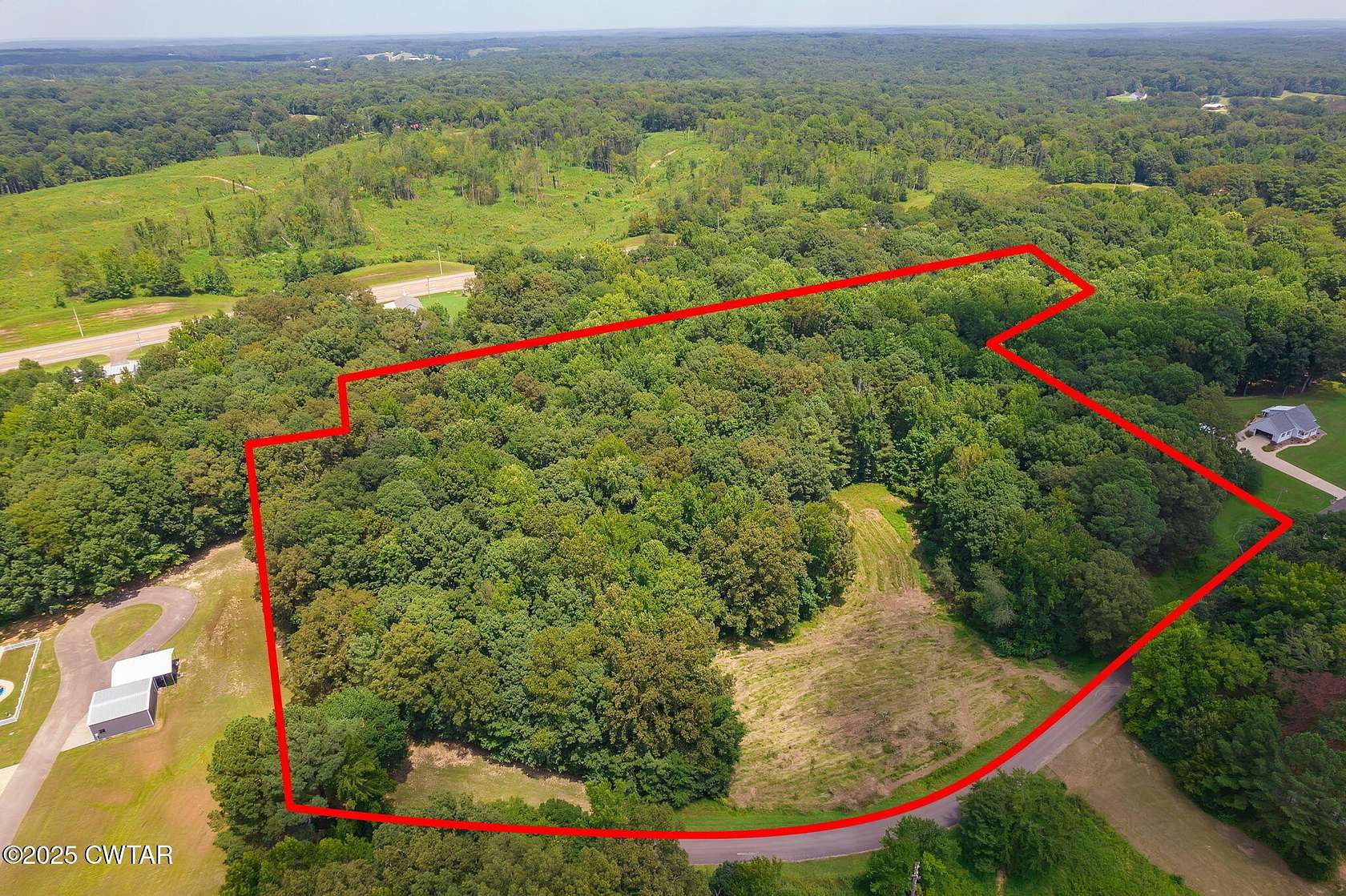 7.6 Acres of Residential Land for Sale in Dresden, Tennessee