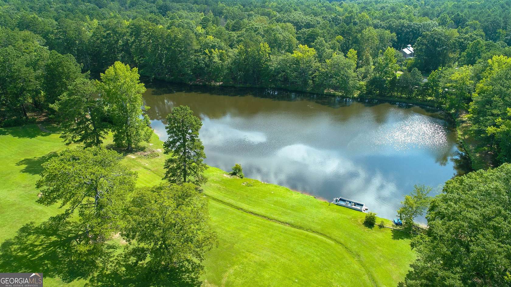 23.6 Acres of Recreational Land for Sale in Moreland, Georgia