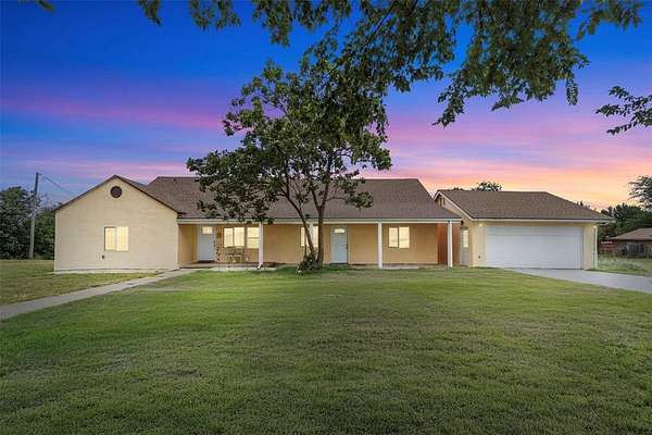 2.23 Acres of Land with Home for Sale in Chickasha, Oklahoma