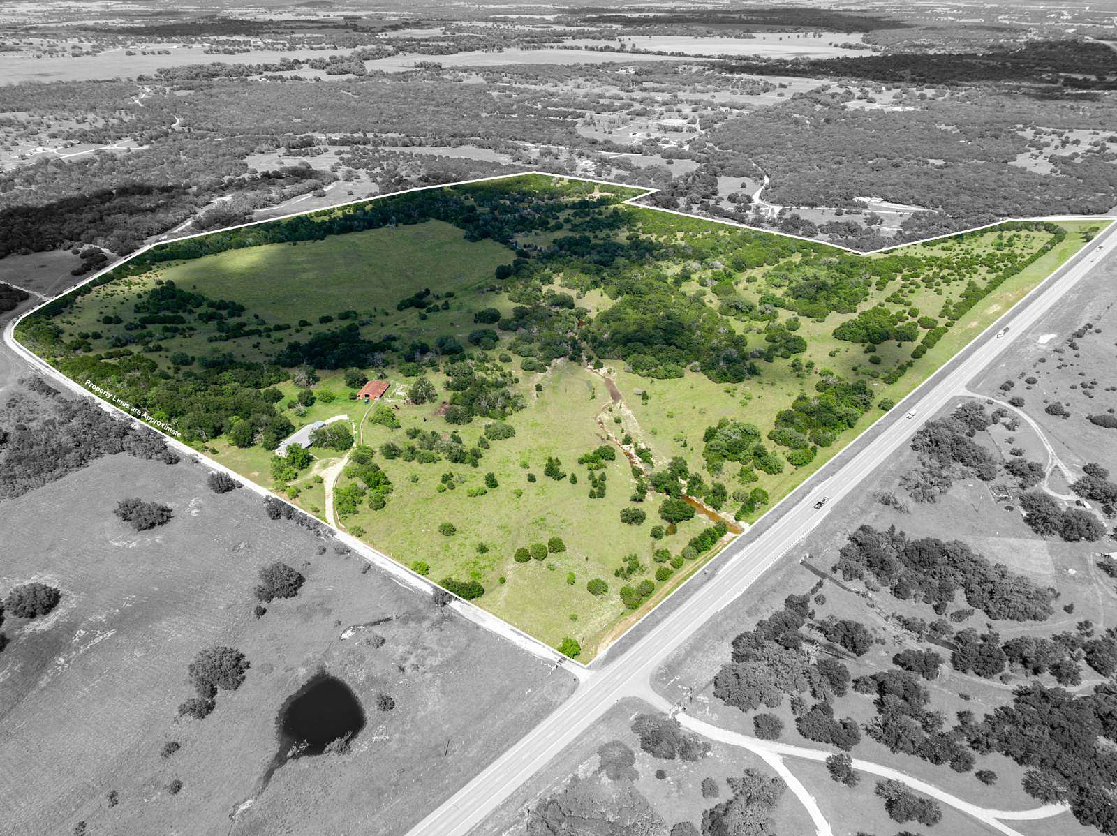 100 Acres of Land with Home for Sale in Jonesboro, Texas