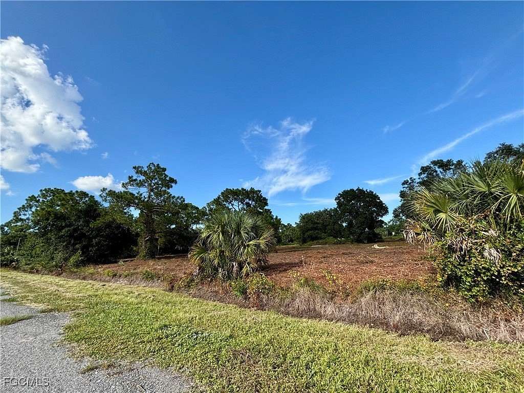 2.5 Acres of Residential Land for Sale in Clewiston, Florida
