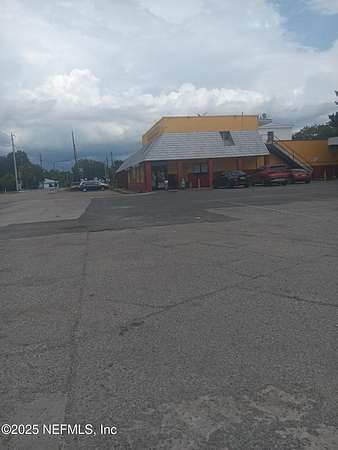 1.89 Acres of Improved Mixed-Use Land for Sale in Palatka, Florida