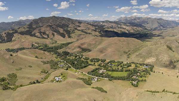 4.38 Acres of Residential Land for Sale in Ketchum, Idaho
