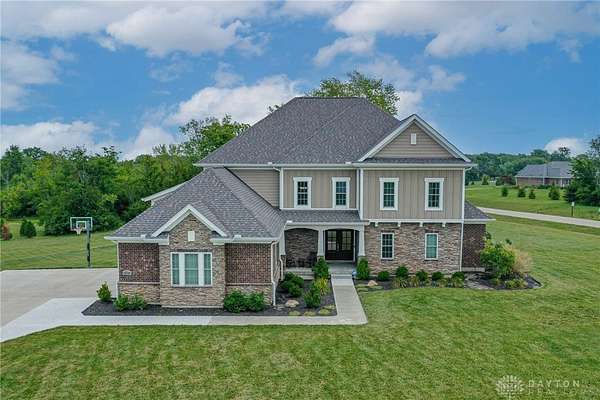 2 Acres of Residential Land with Home for Sale in Clearcreek Township, Ohio