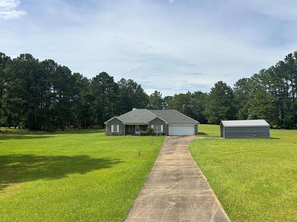 5 Acres of Residential Land with Home for Sale in Box Springs, Georgia
