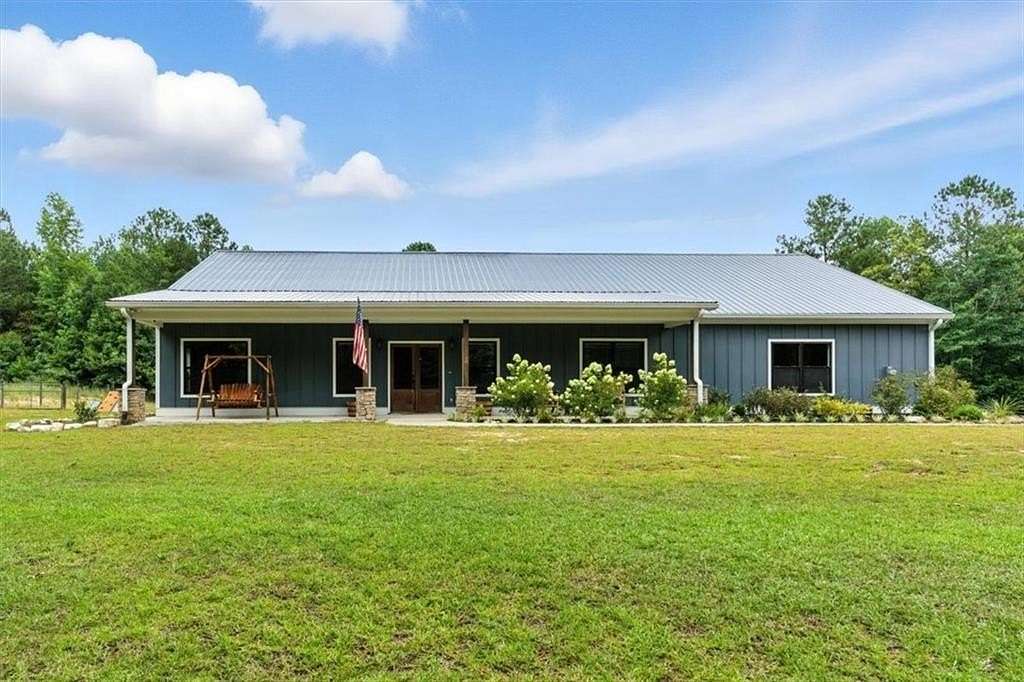 10.5 Acres of Land with Home for Sale in Dallas, Georgia