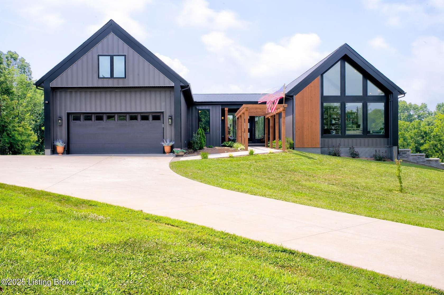 9.16 Acres of Residential Land with Home for Sale in Taylorsville, Kentucky