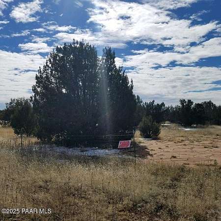 2.52 Acres of Land for Sale in Ash Fork, Arizona