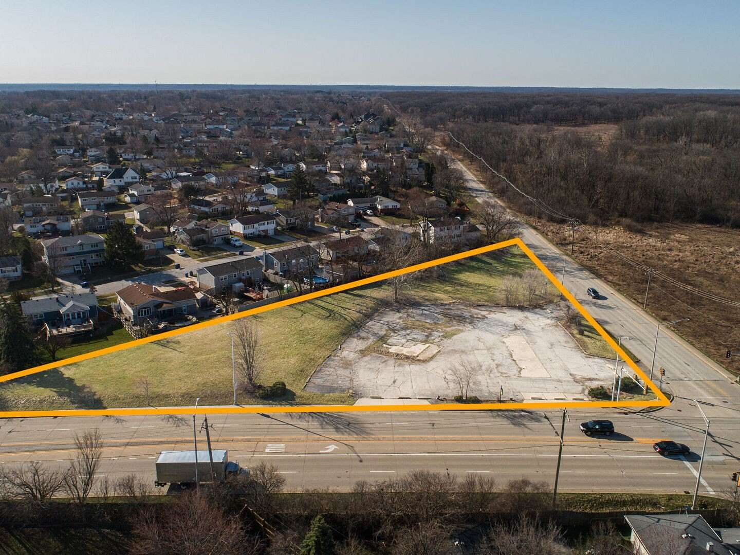 1.5 Acres of Residential Land for Sale in Hickory Hills, Illinois