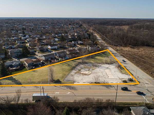 1.5 Acres of Residential Land for Sale in Hickory Hills, Illinois