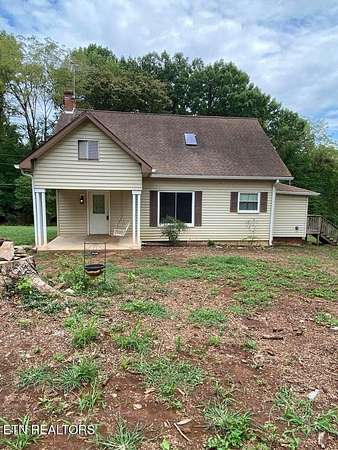 9 Acres of Residential Land with Home for Sale in Riceville, Tennessee