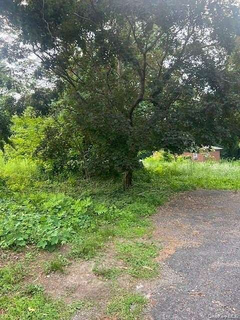 0.11 Acres of Land for Sale in Yonkers, New York