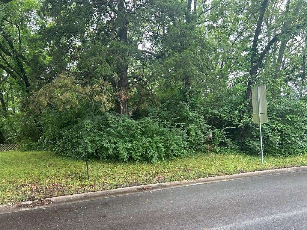 0.35 Acres of Residential Land for Sale in Kansas City, Missouri