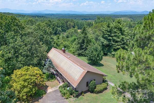 2.43 Acres of Residential Land with Home for Sale in Rutherfordton, North Carolina