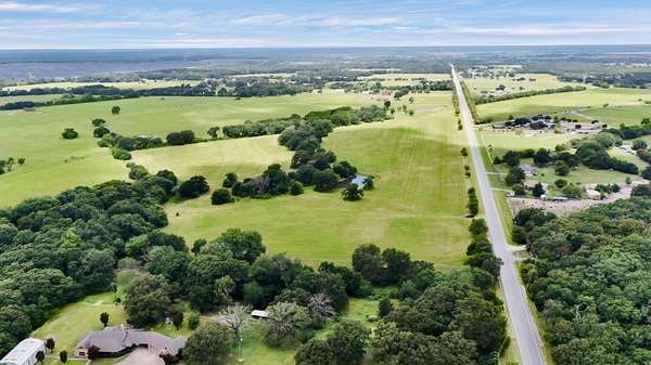 30.5 Acres of Land for Sale in Scurry, Texas