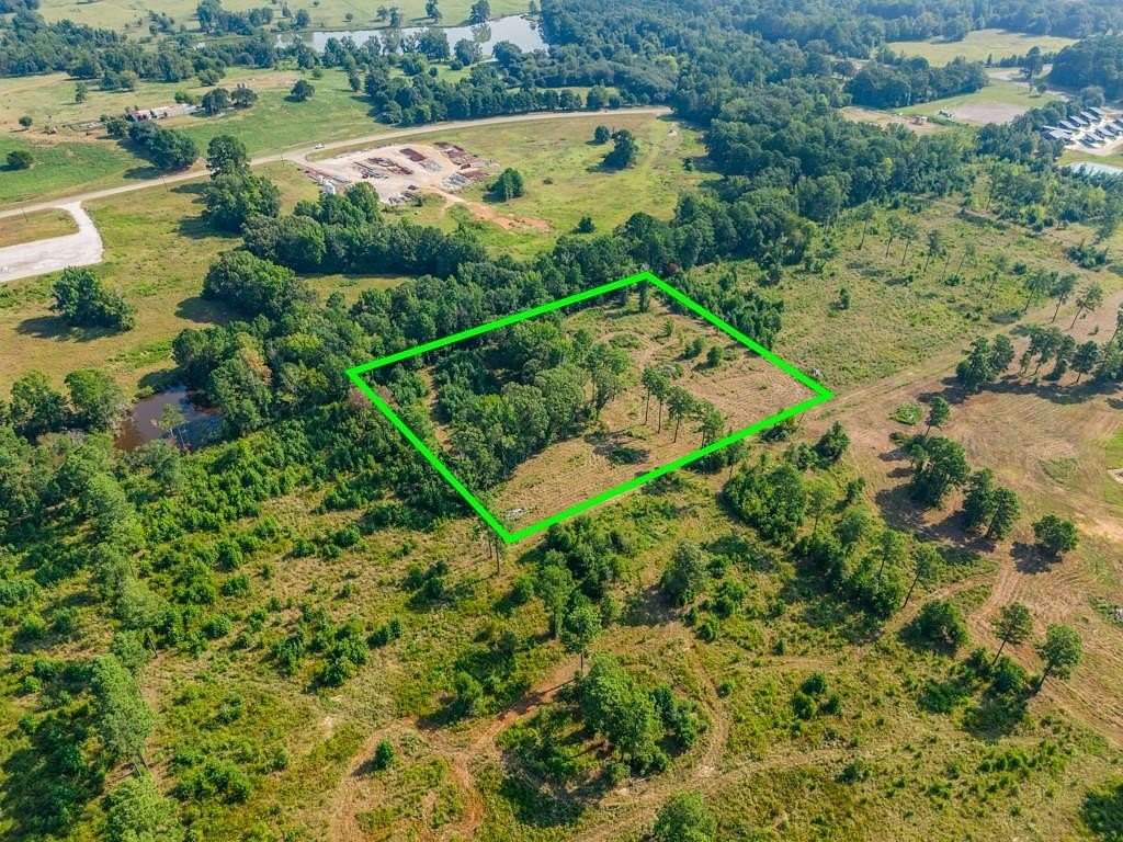 4 Acres of Residential Land for Sale in Longview, Texas