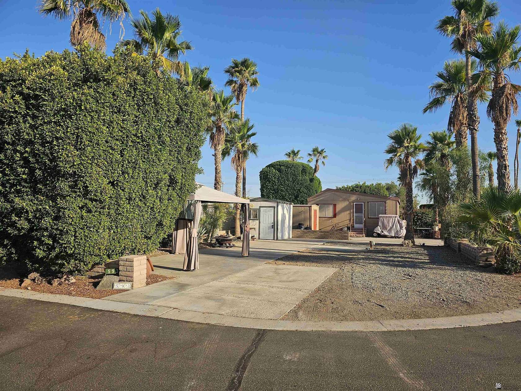 Improved Residential Land for Sale in Yuma, Arizona