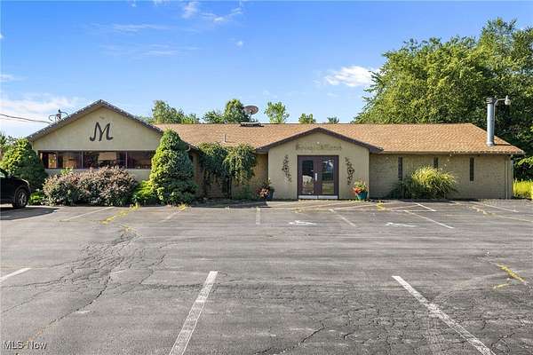 4.24 Acres of Mixed-Use Land for Sale in Youngstown, Ohio