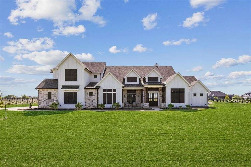 2 Acres of Residential Land with Home for Sale in Northlake, Texas