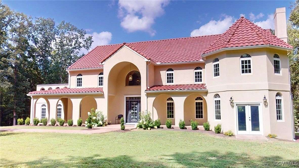 10 Acres of Residential Land with Home for Sale in Hanover, Virginia