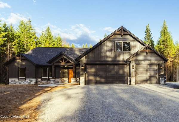 5 Acres of Residential Land with Home for Sale in Rathdrum, Idaho