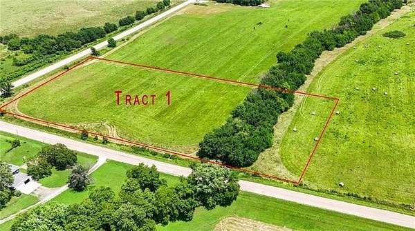 5 Acres of Residential Land for Sale in Lawrence, Kansas