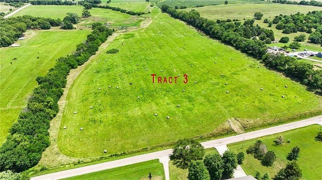 20 Acres of Agricultural Land for Sale in Lawrence, Kansas