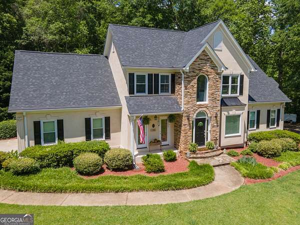 1.5 Acres of Residential Land with Home for Sale in Fayetteville, Georgia