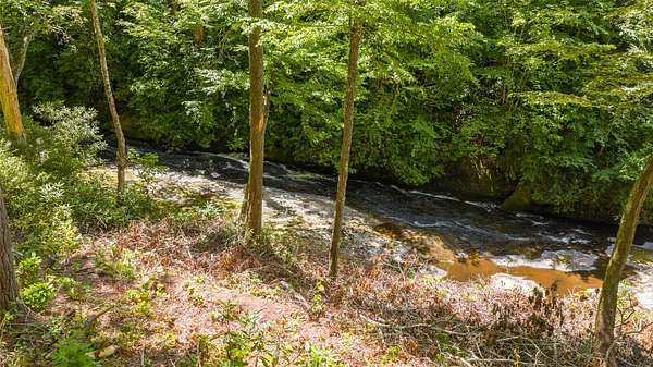 1.3 Acres of Residential Land for Sale in Cashiers, North Carolina