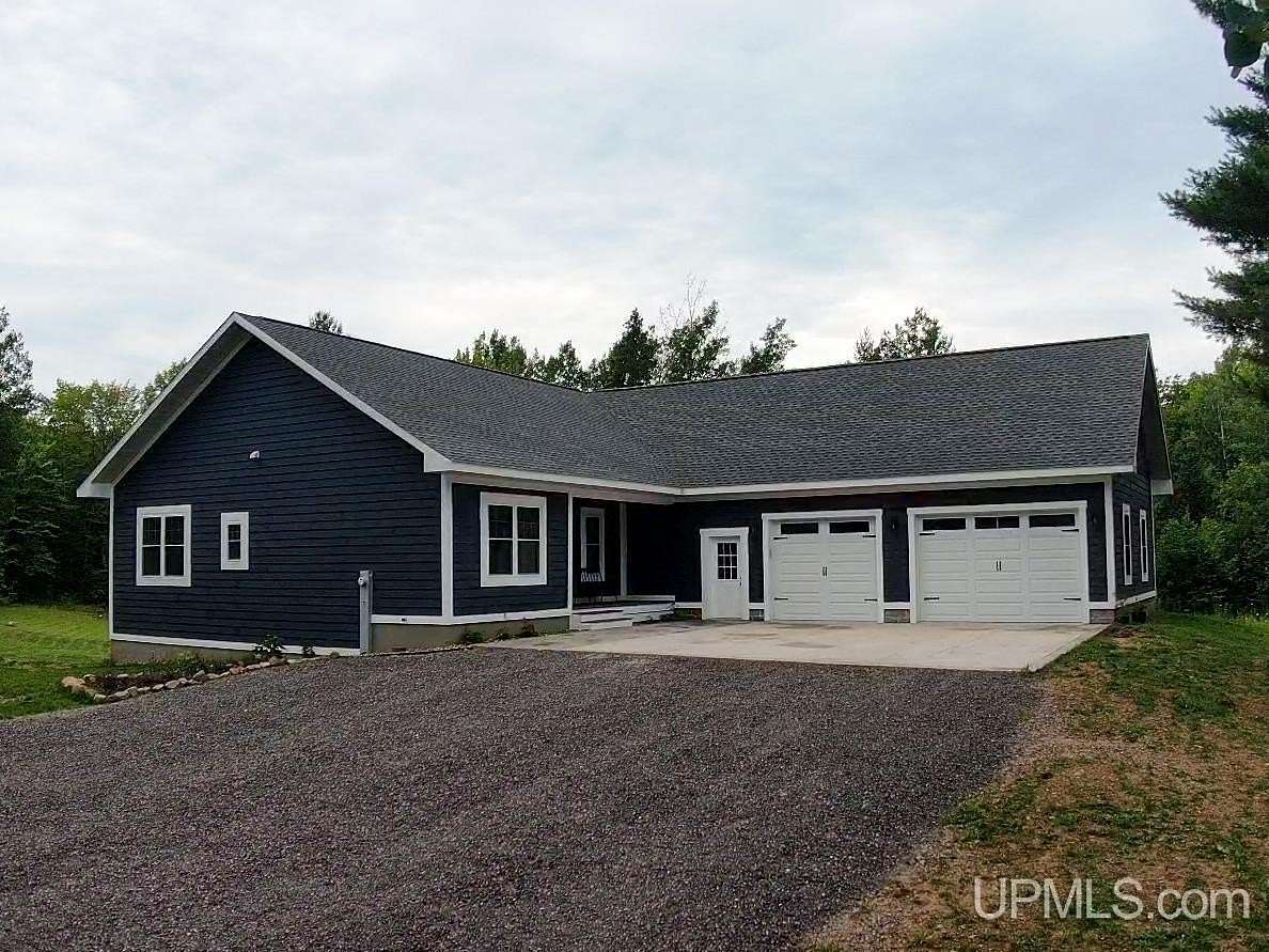 10 Acres of Residential Land with Home for Sale in Hancock, Michigan