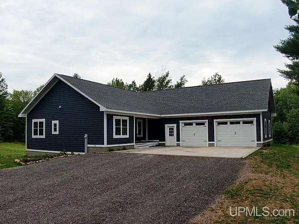 10 Acres of Residential Land with Home for Sale in Hancock, Michigan