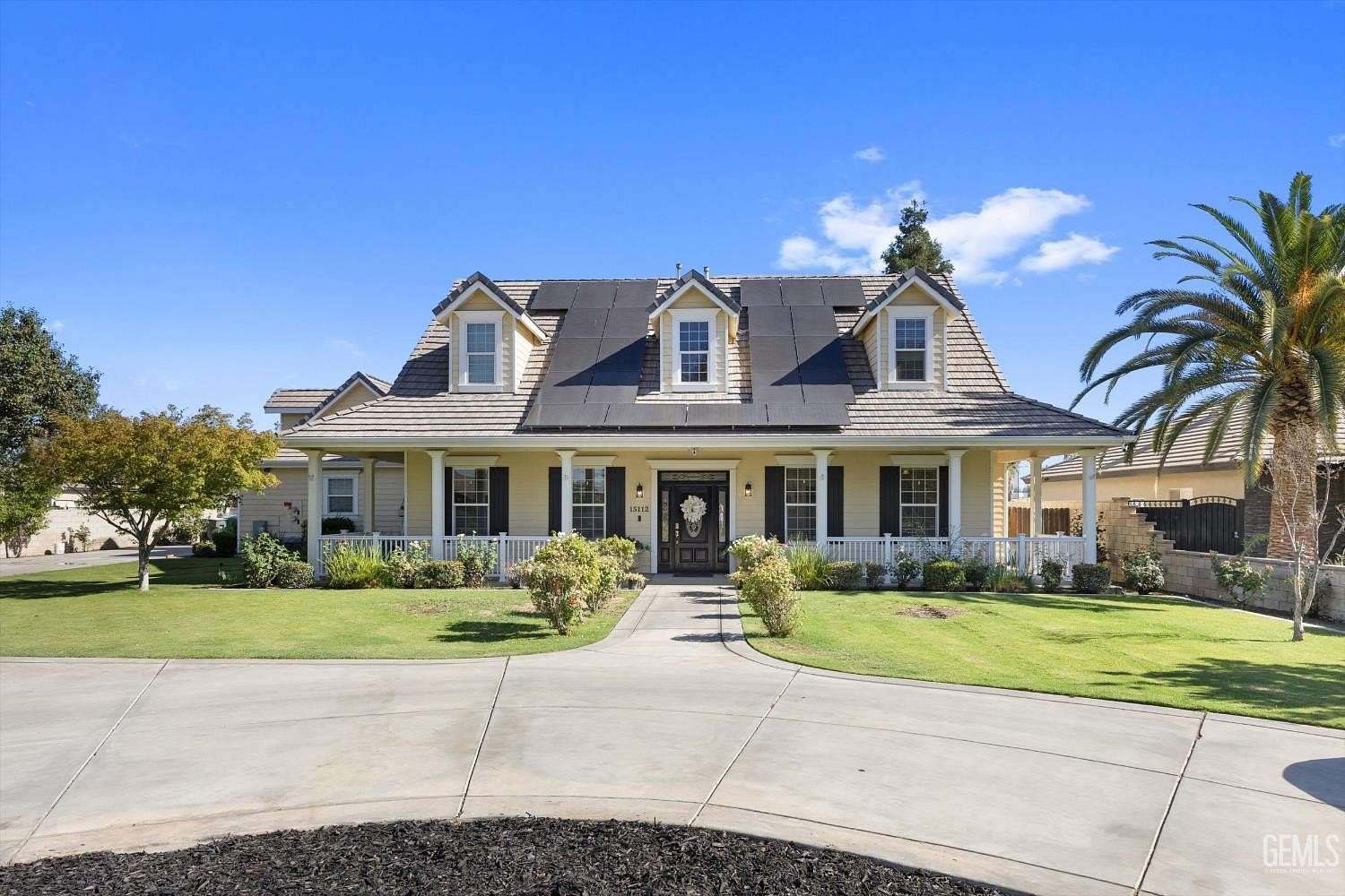 1.6 Acres of Residential Land with Home for Sale in Bakersfield, California