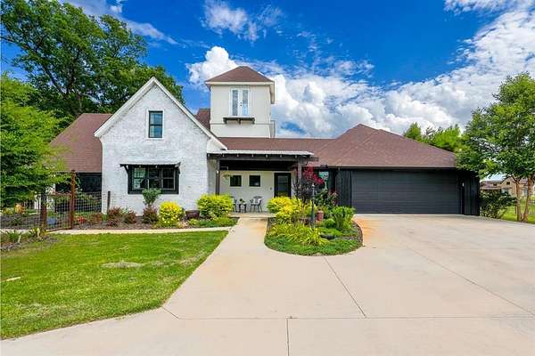 1.89 Acres of Residential Land with Home for Sale in Shawnee, Oklahoma