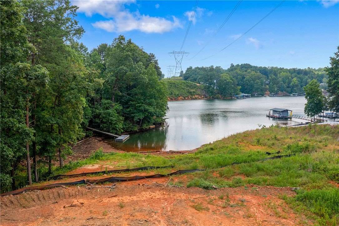 1.25 Acres of Residential Land for Sale in West Union, South Carolina