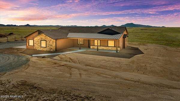 4 Acres of Residential Land with Home for Sale in Prescott Valley, Arizona