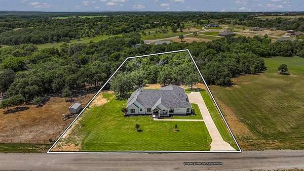 2 Acres of Residential Land with Home for Sale in Weatherford, Texas