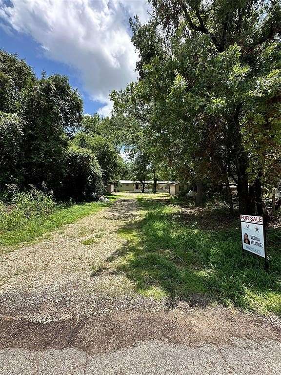 0.17 Acres of Residential Land for Sale in Granbury, Texas