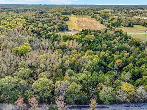 1 Acre of Land for Sale in Edgewood, Texas